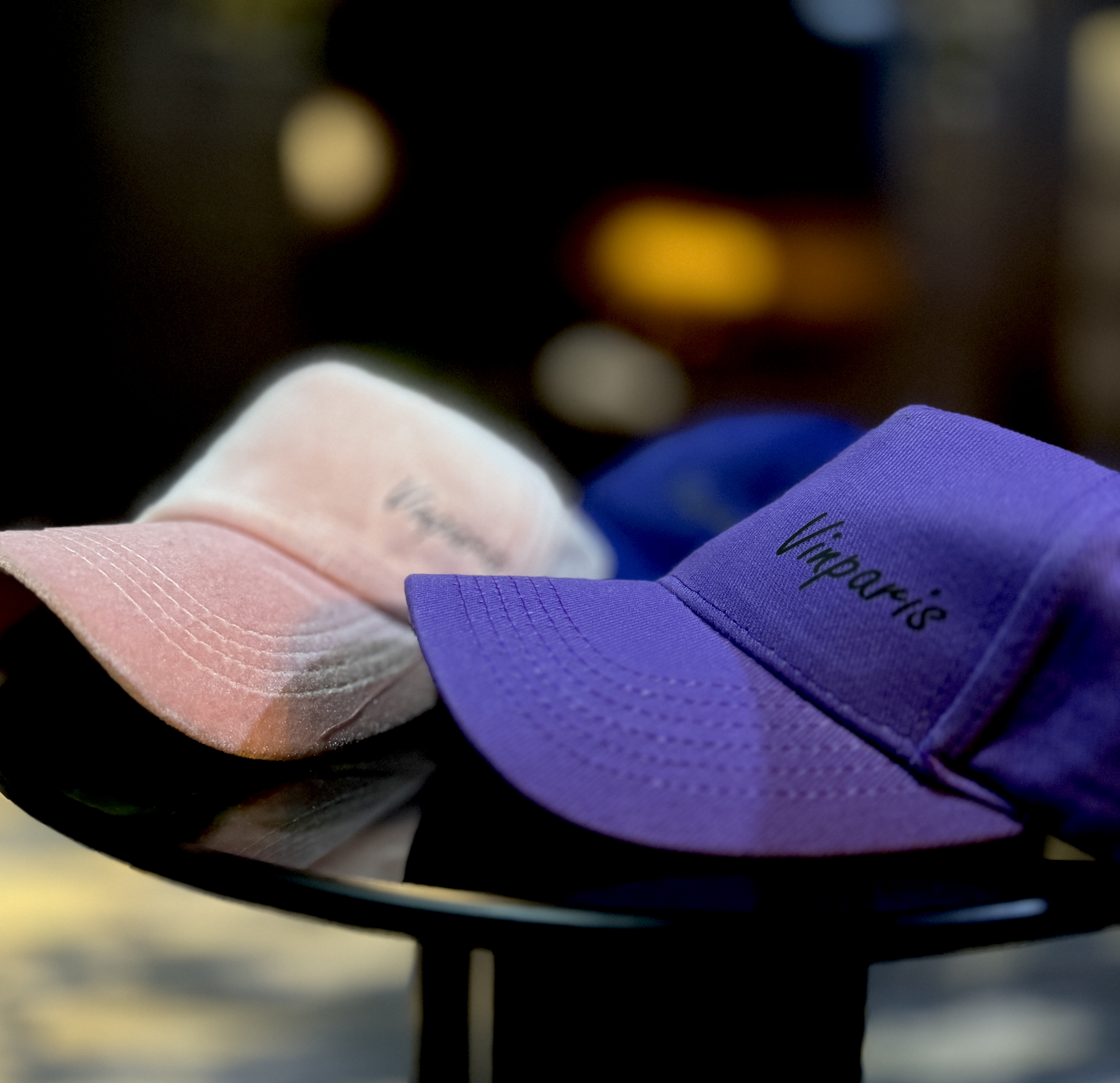 caps